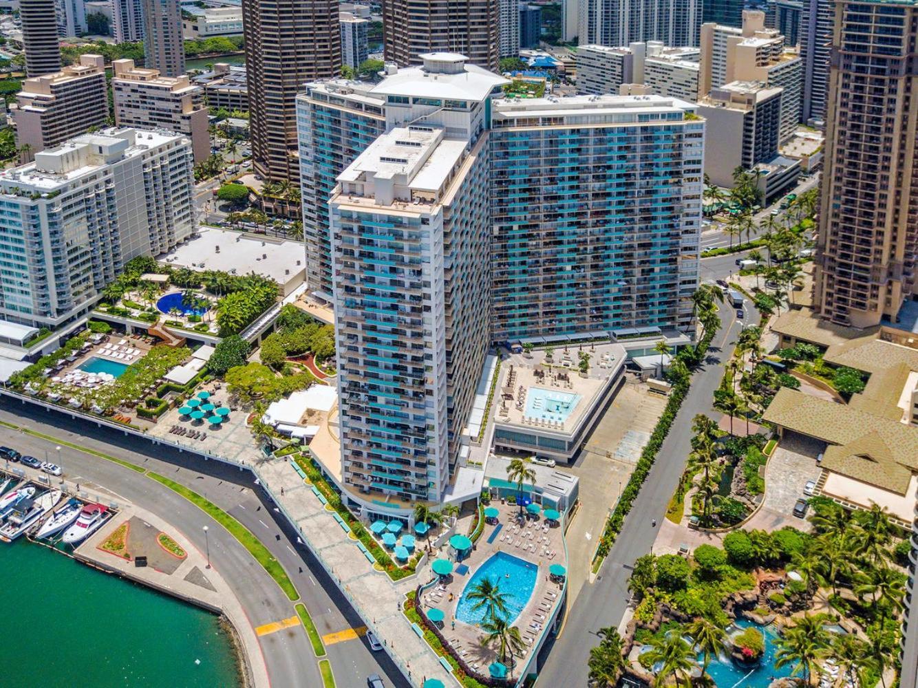 Ilikai Tower 1228 Lagoon View 1br Apartment